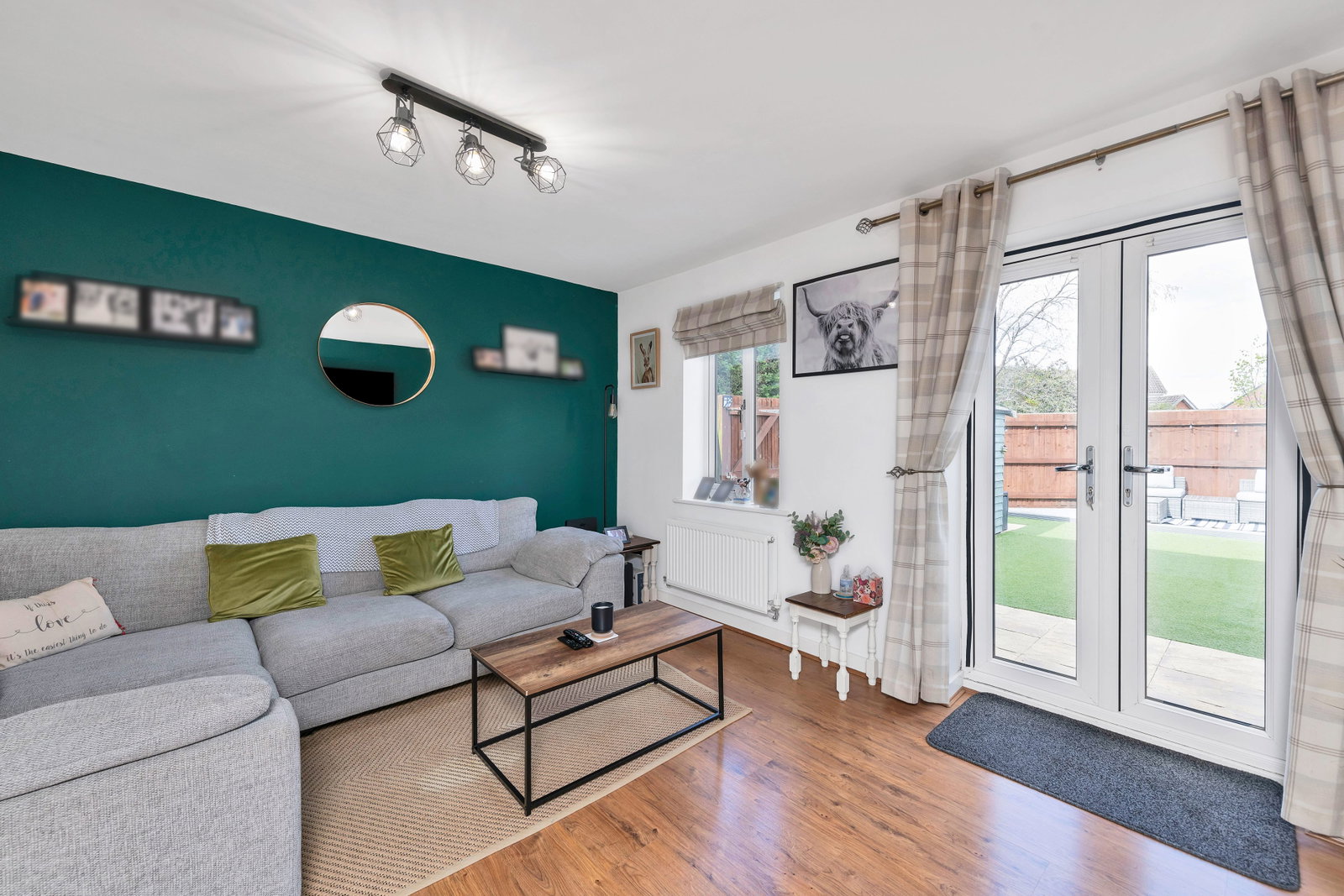 End Of Terrace House in Bedford