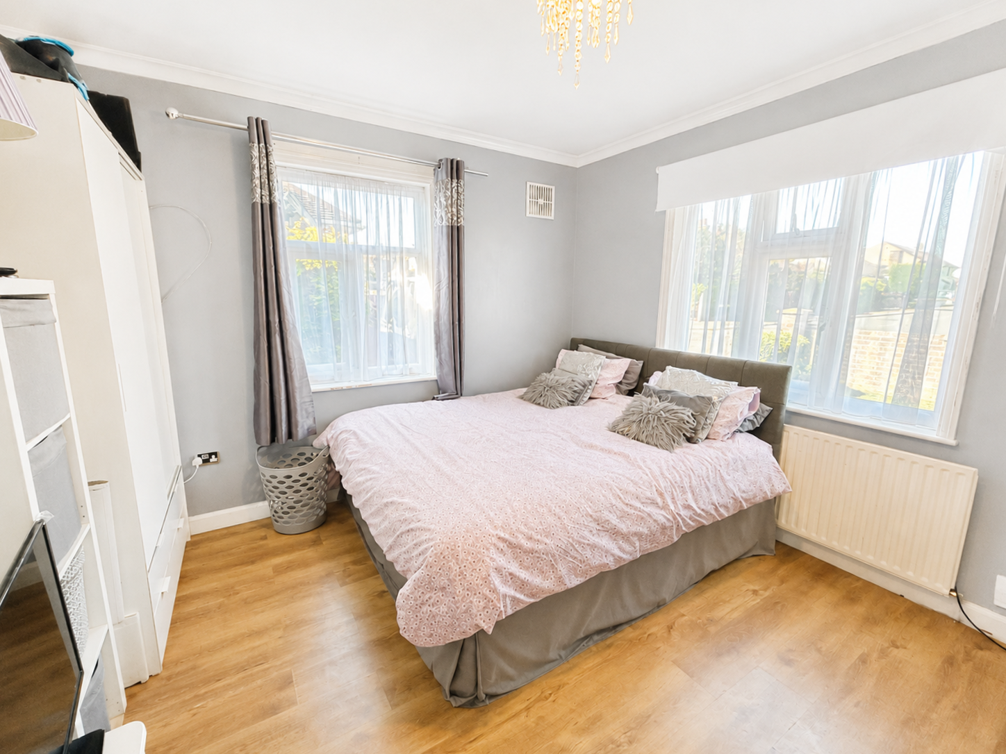 Bungalow in Luton