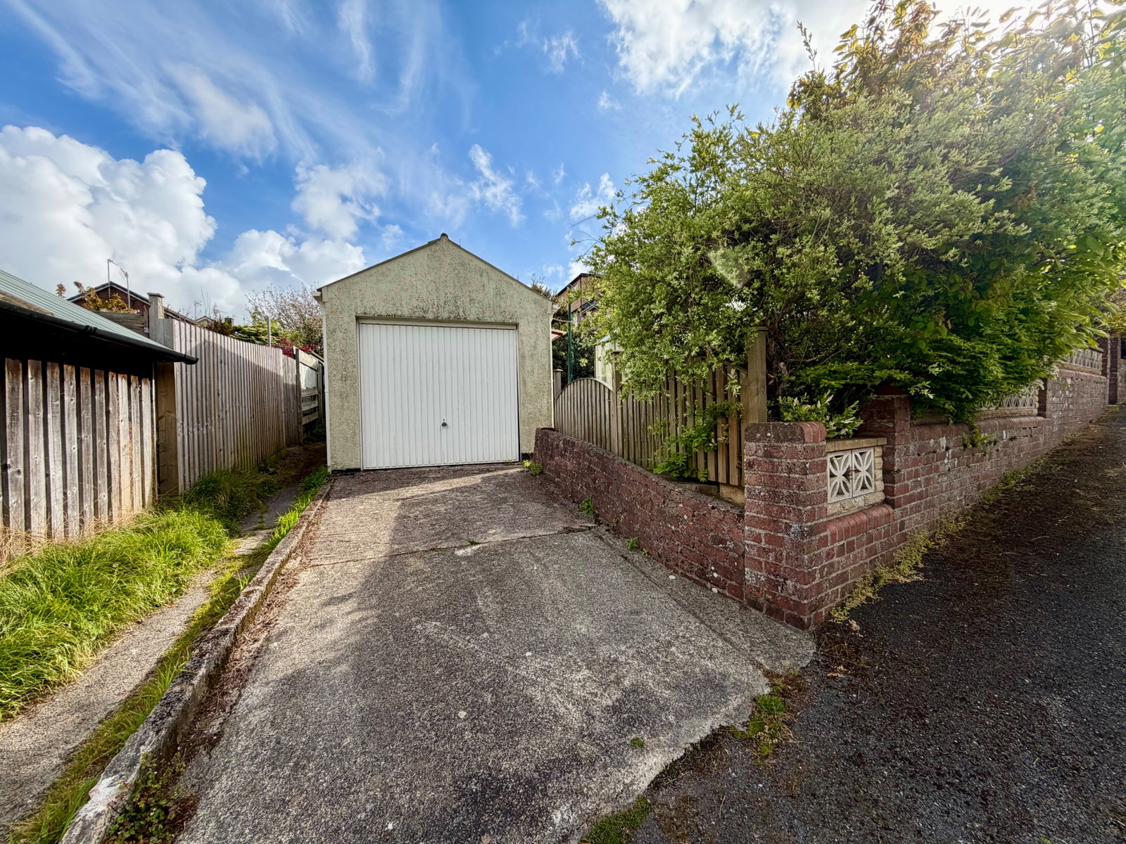 End Of Terrace House in Totnes