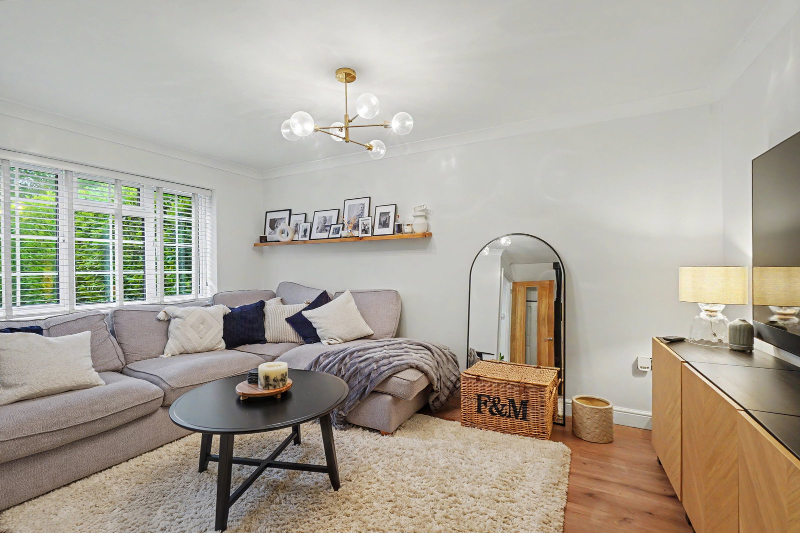 Semi Detached House in Chatham
