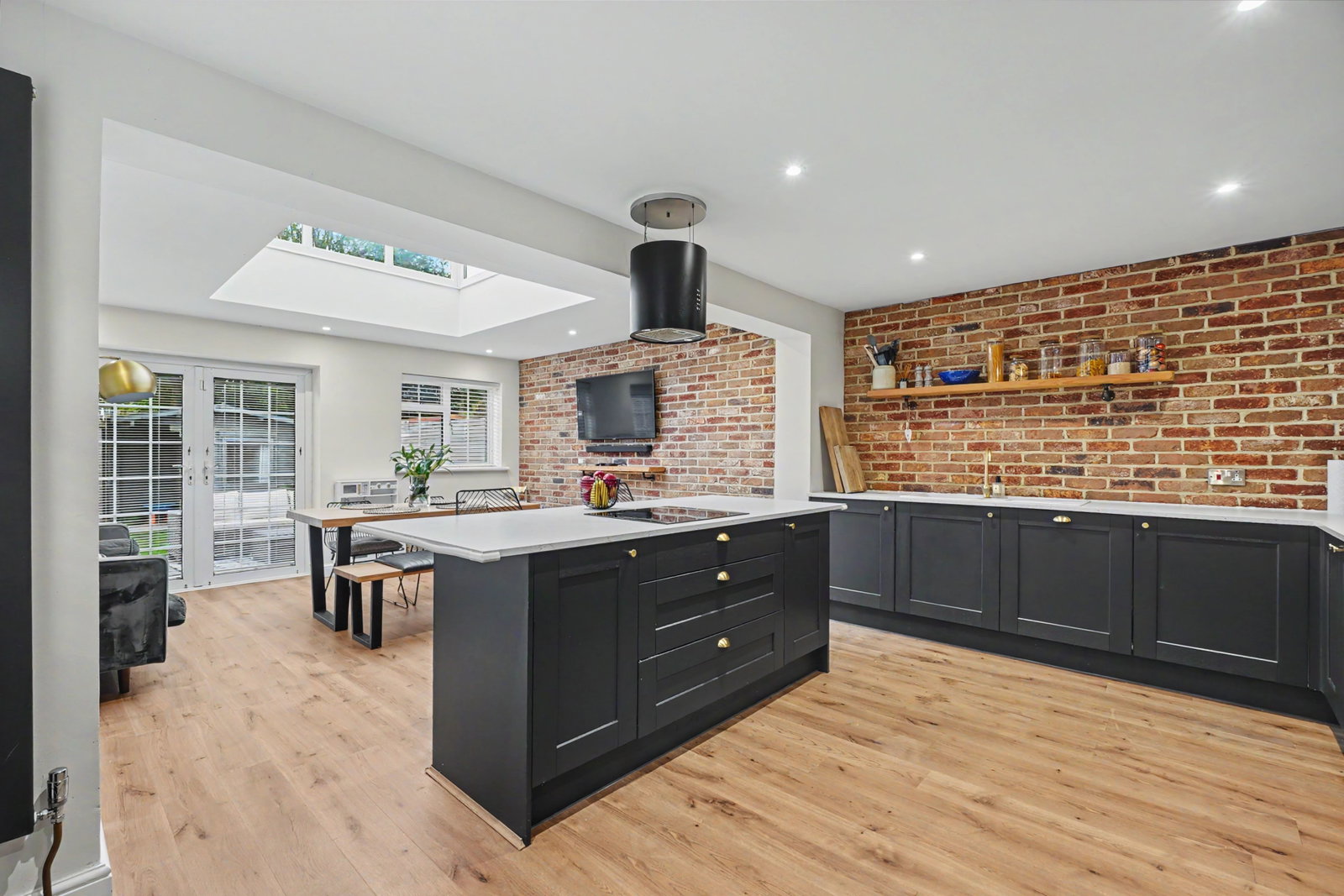 Semi Detached House in Chatham