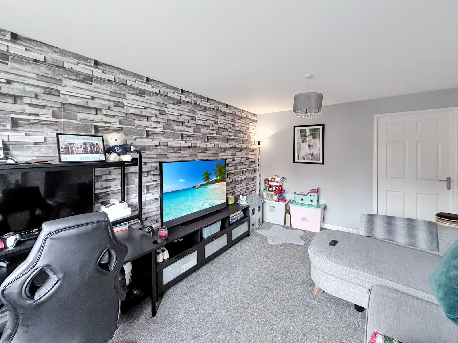 Semi Detached House in Carlisle