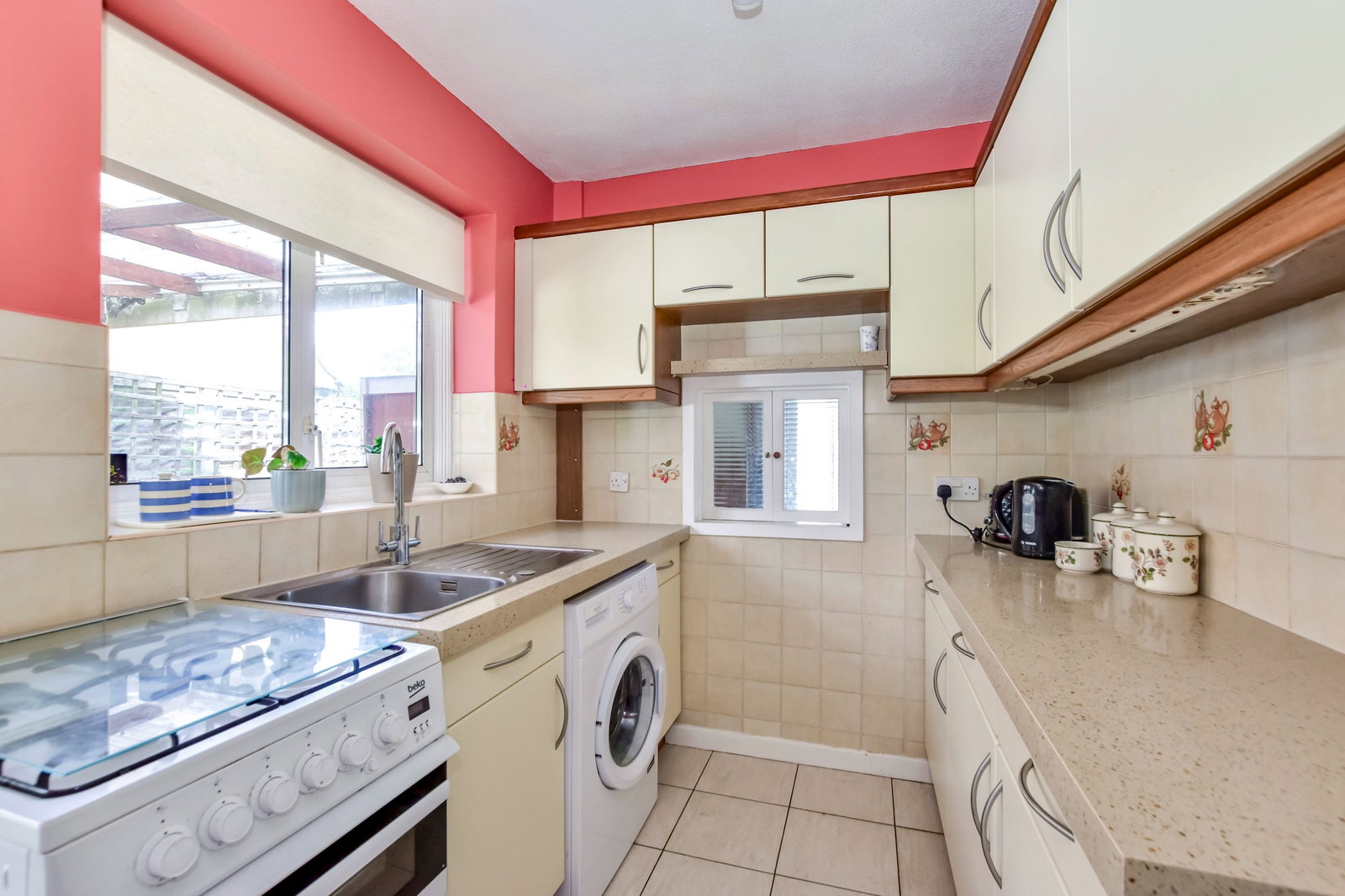 Semi Detached Bungalow in Hillingdon