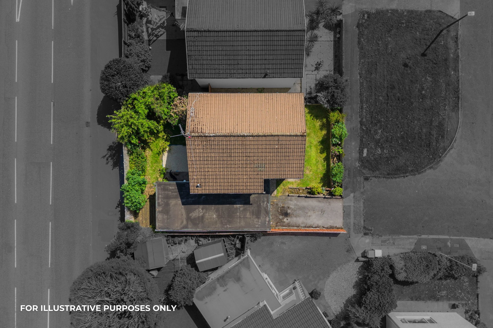 Detached House in Swansea