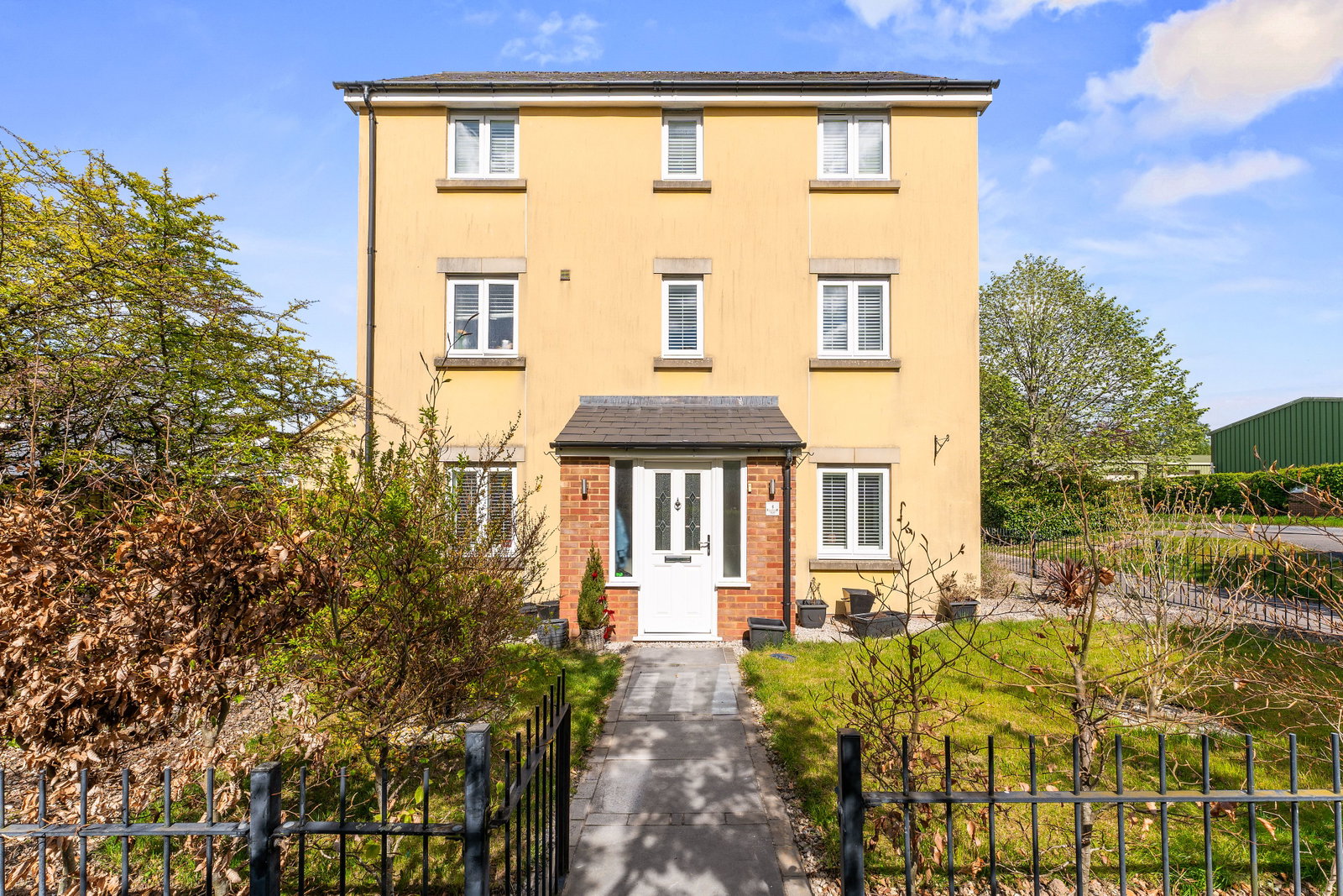 Town House in Salisbury