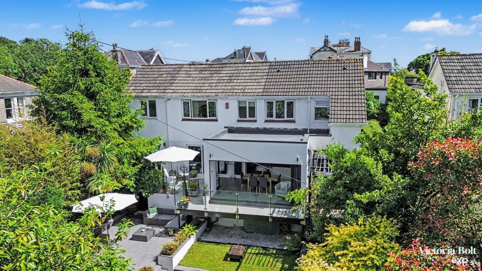 Detached House in Plymouth