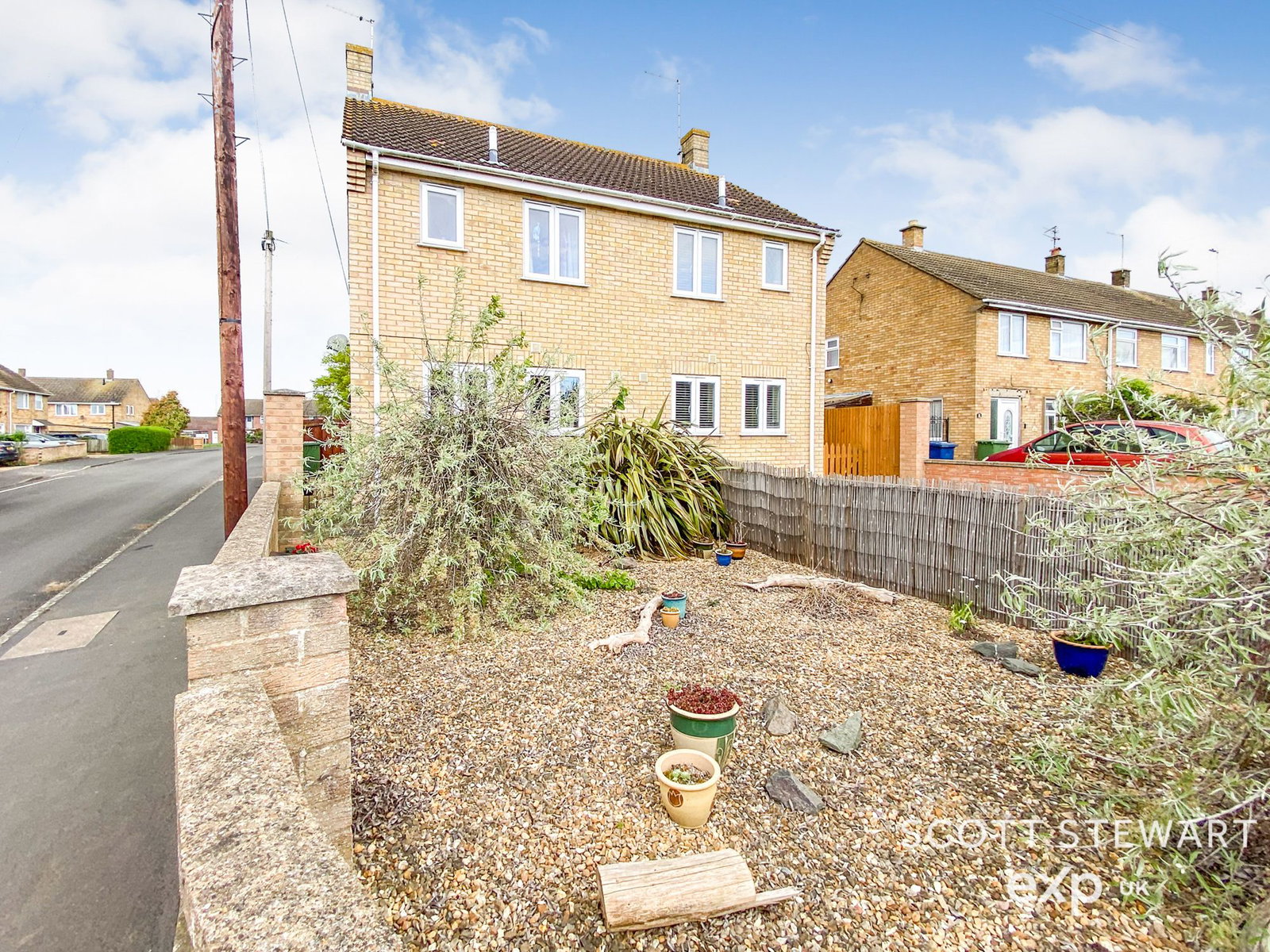Semi Detached House in Peterborough