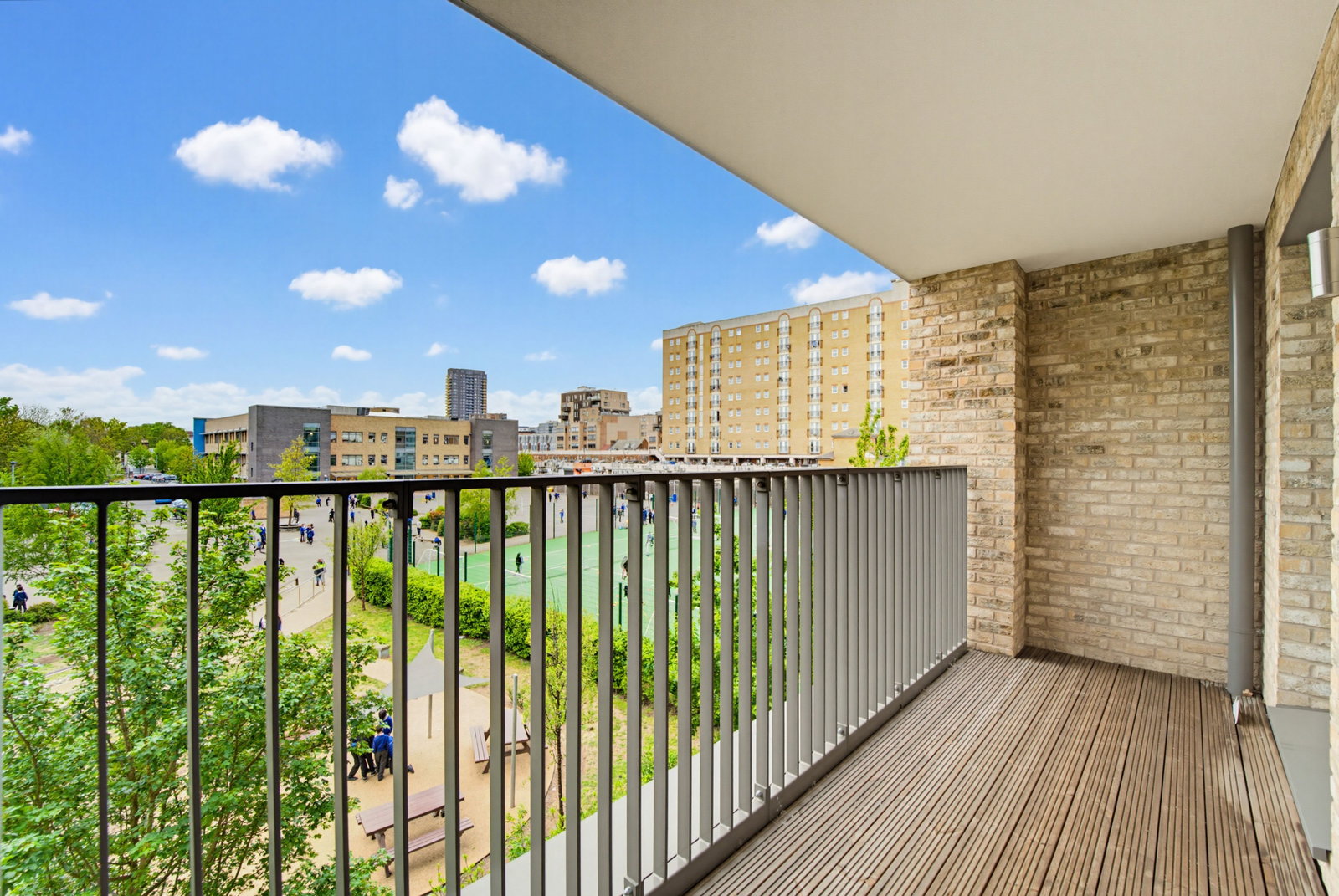 Apartment in Hounslow