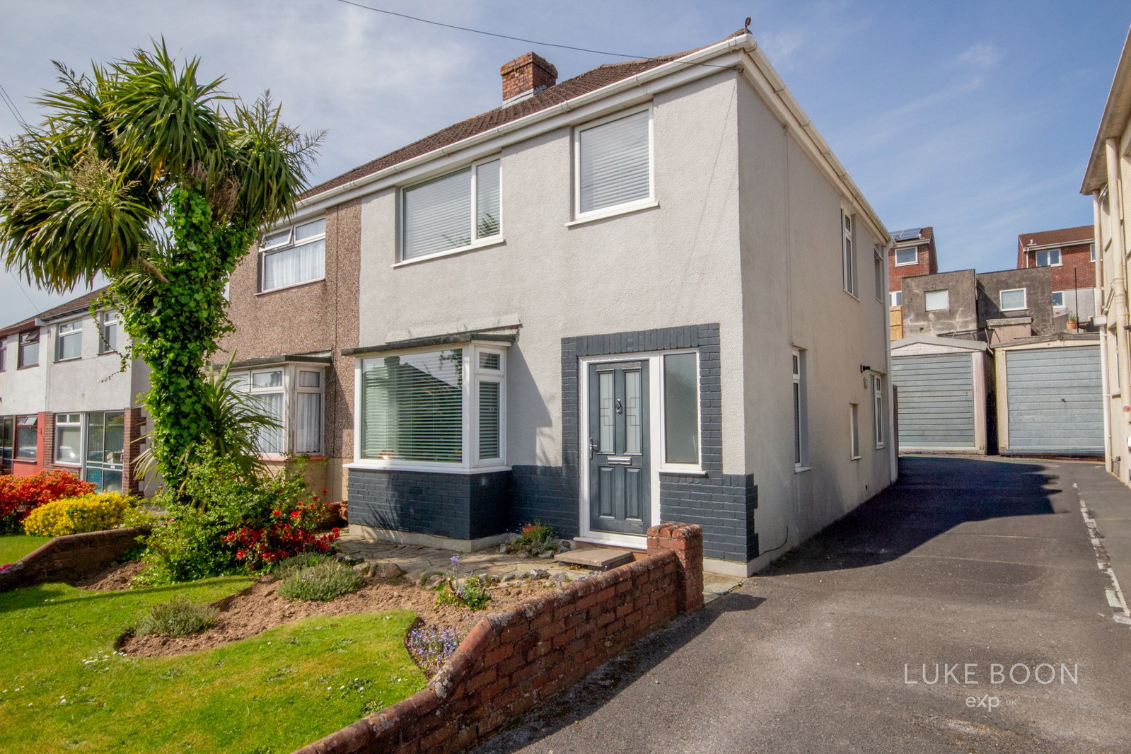 Semi Detached House in Plymouth