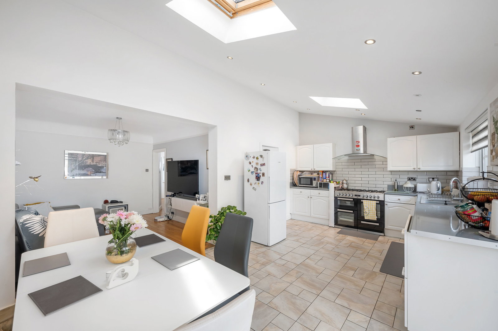 Semi Detached House for sale in Croydon, Lorne Avenue, Croydon, CR0