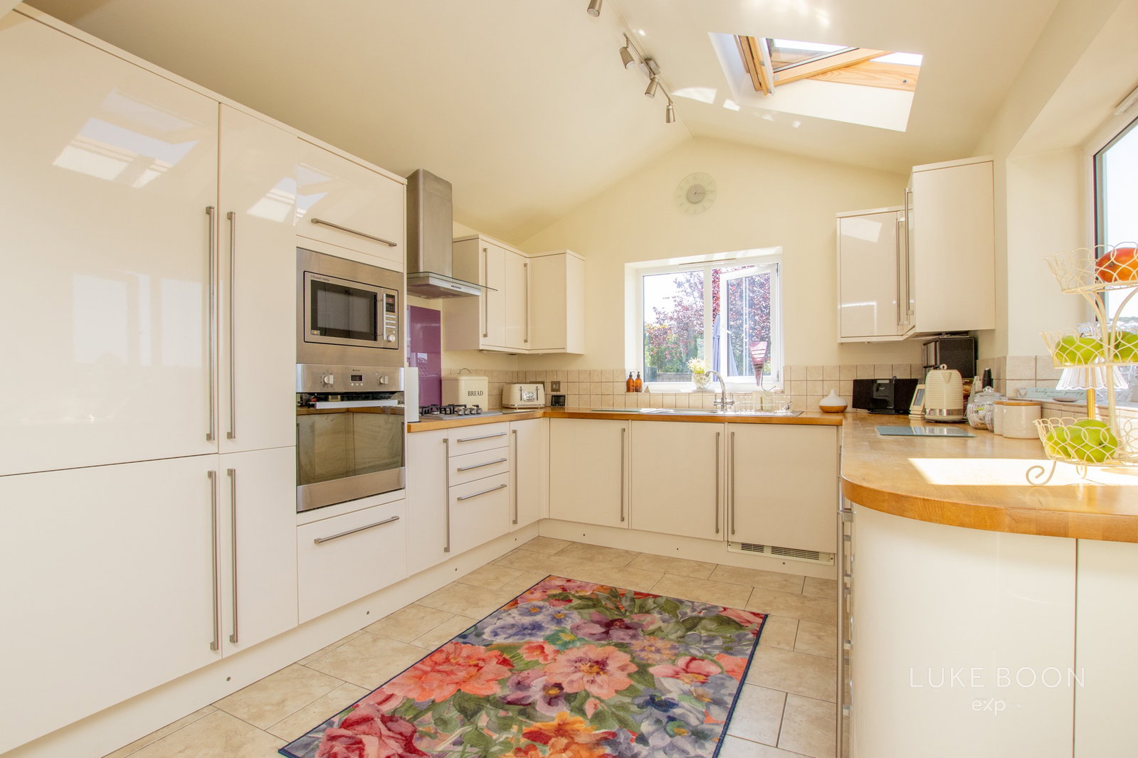 Semi Detached House in Plymouth