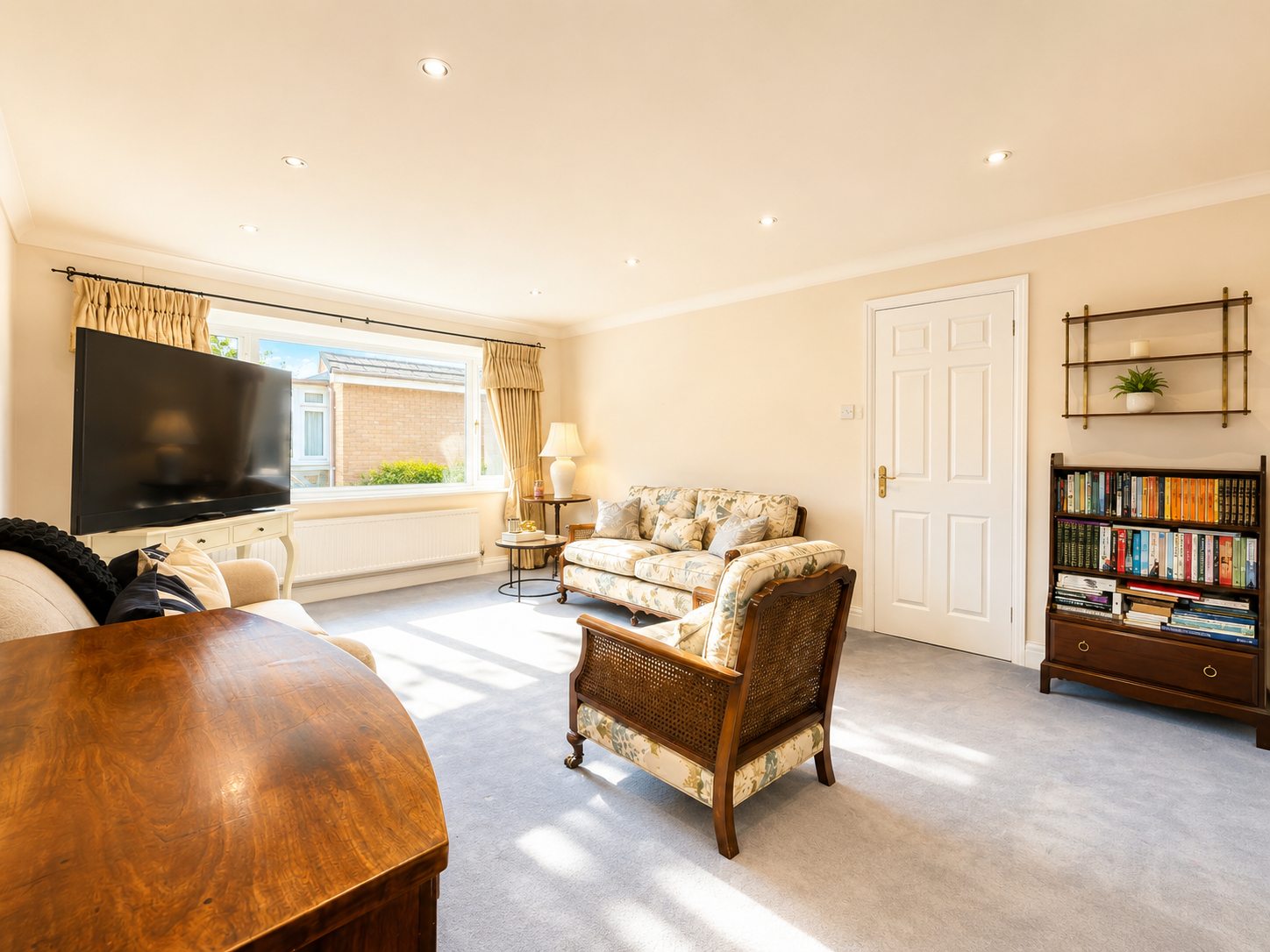 Apartment for sale in Stockport, Buxton Road West, Disley, Stockport, SK12 2LY