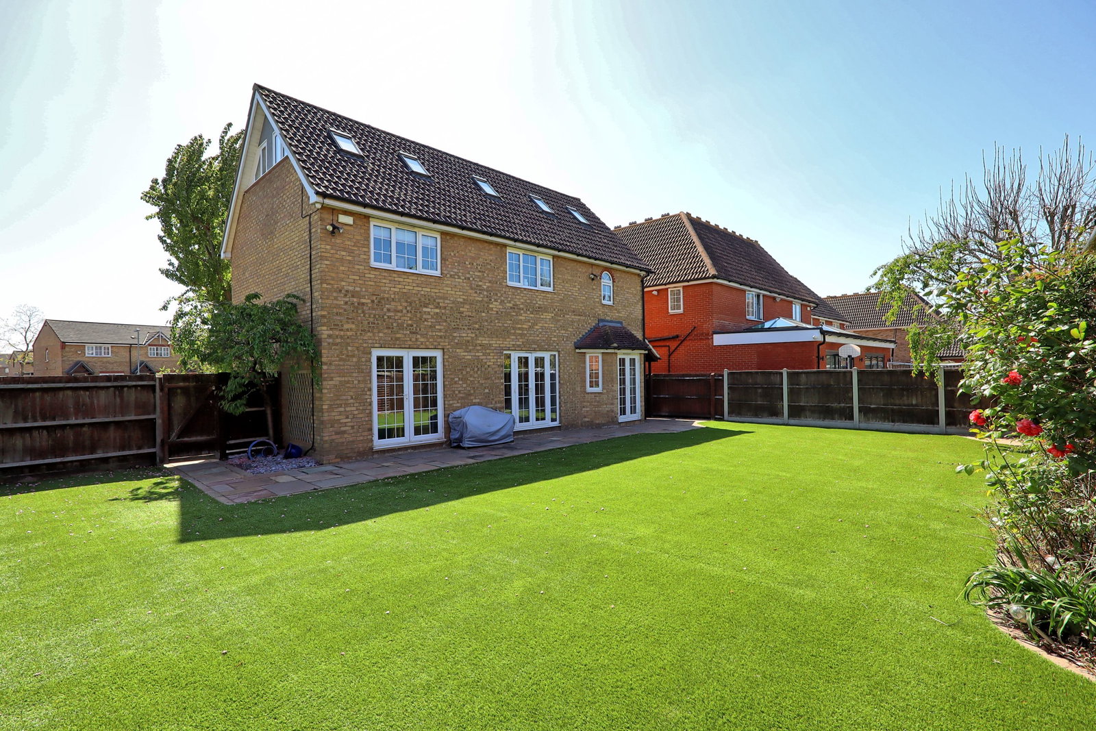 Detached House in South Ockendon