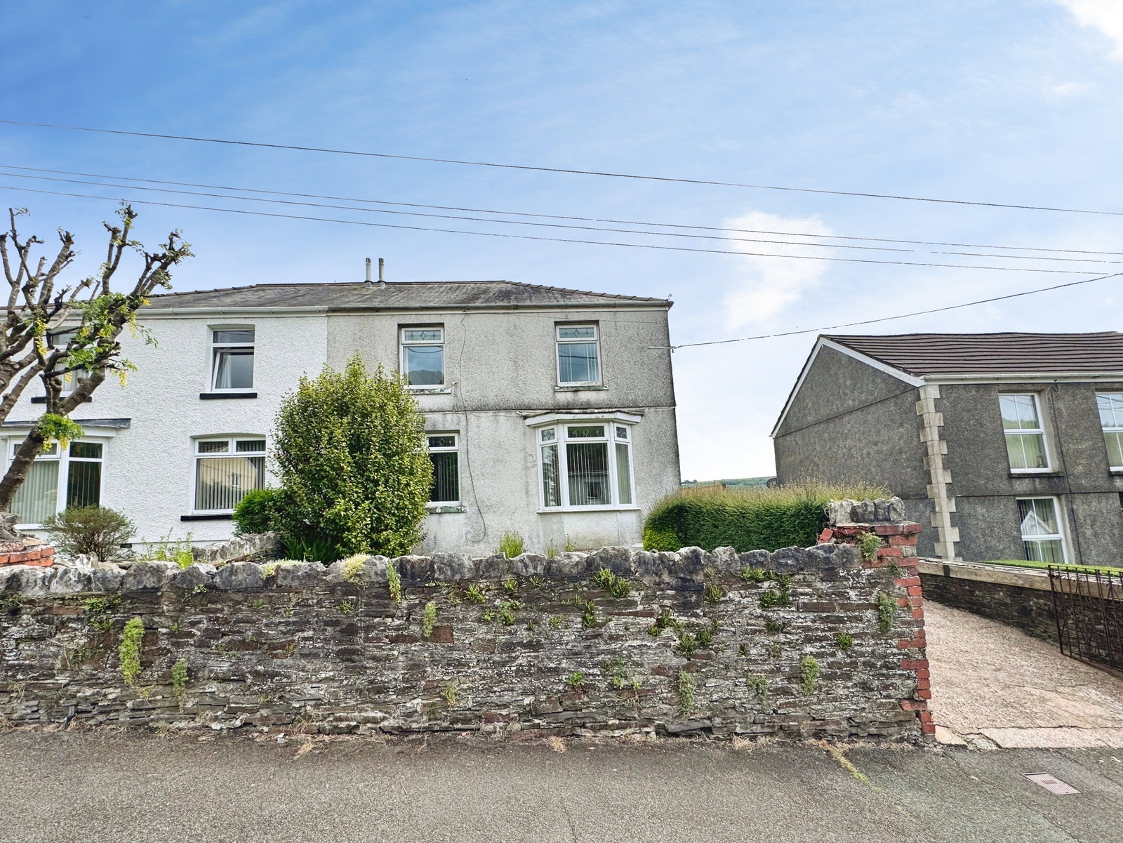 Semi Detached House in Neath
