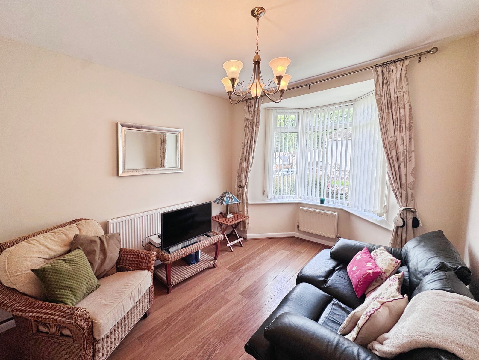 Semi Detached House in Neath