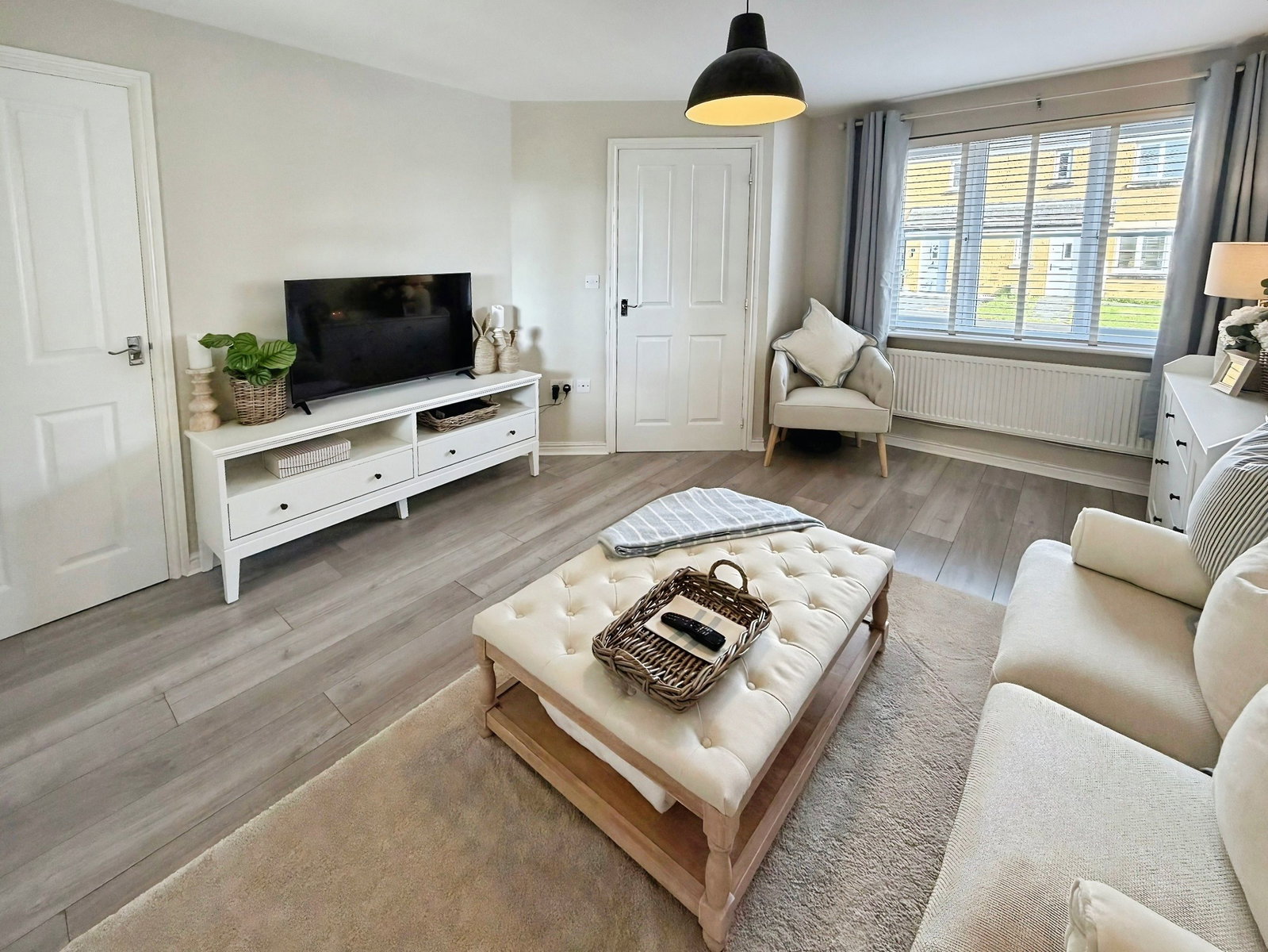 Semi Detached House in Swansea