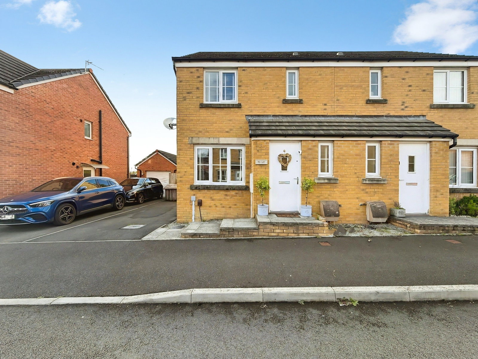 Semi Detached House in Swansea