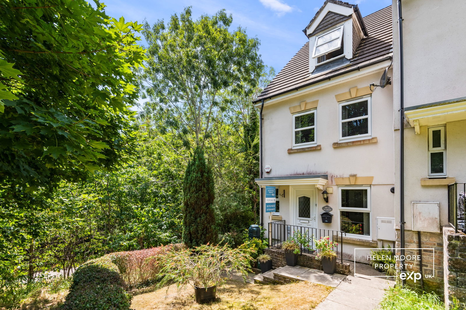 End Of Terrace House in Saltash