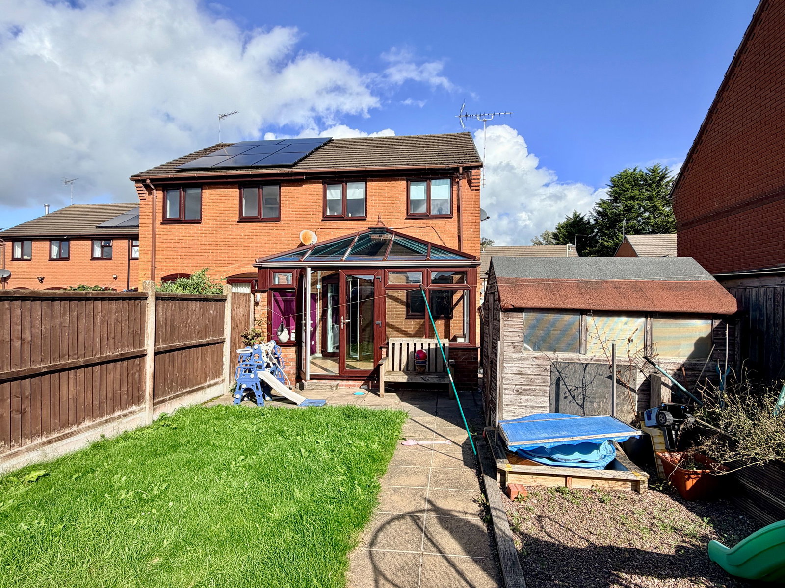 Semi Detached House for sale in Oswestry, Martins Field, Trefonen, Oswestry, SY10 9EP, 732 m²