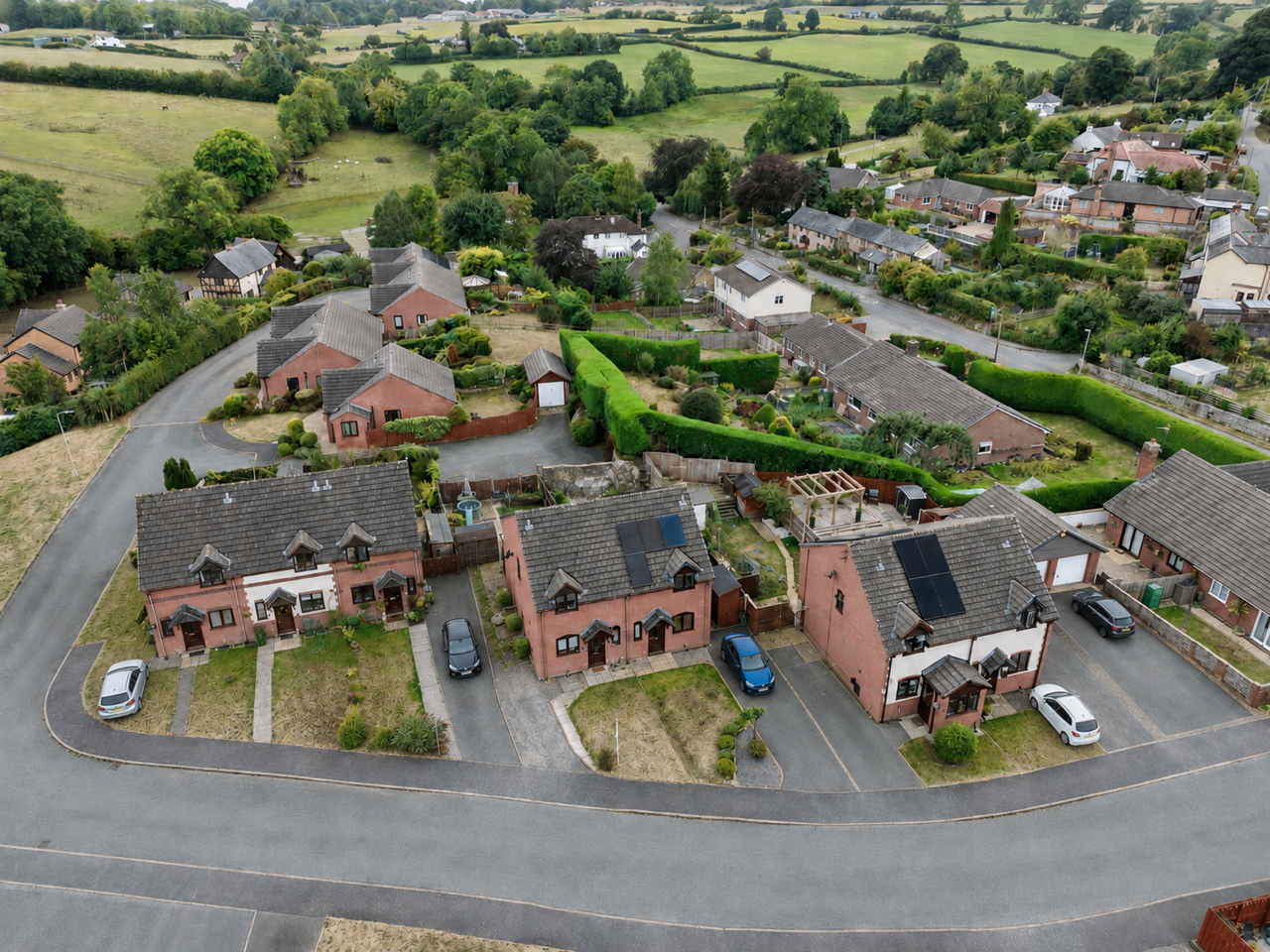 Semi Detached House for sale in Oswestry, Martins Field, Trefonen, Oswestry, SY10 9EP, 732 m²