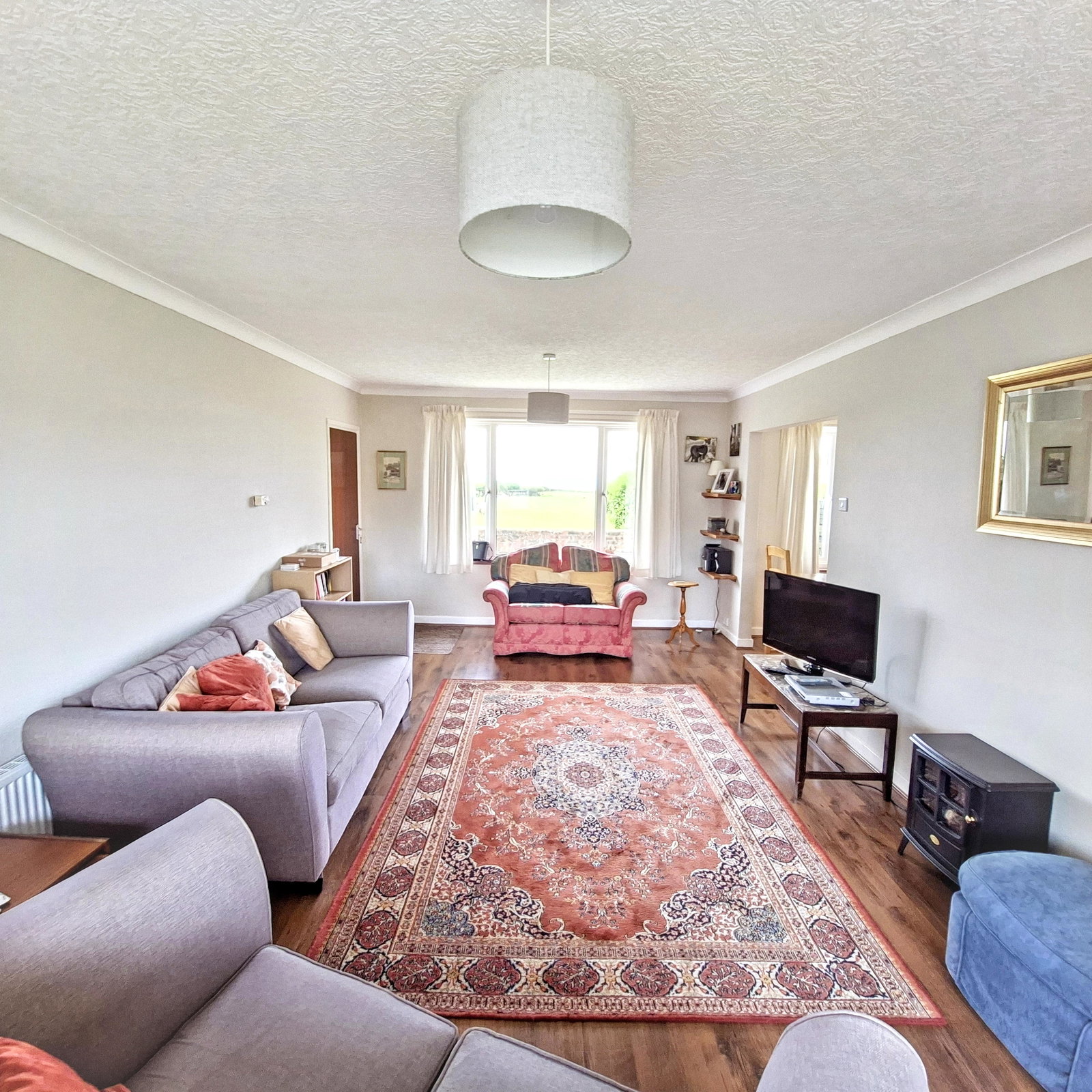 Detached House in Llanon