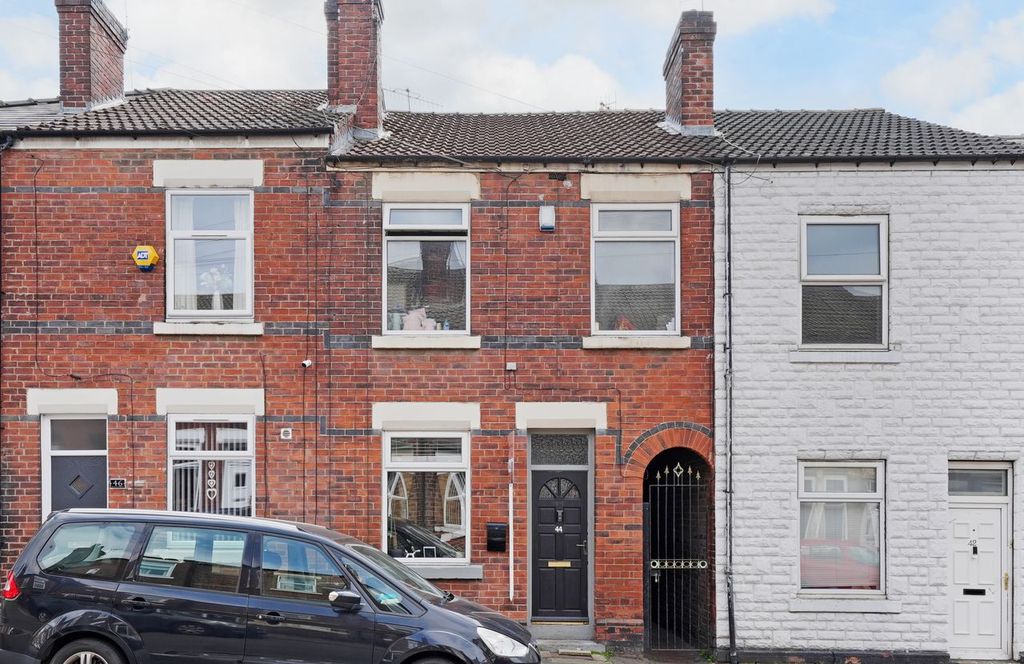 Terraced House in Rotherham