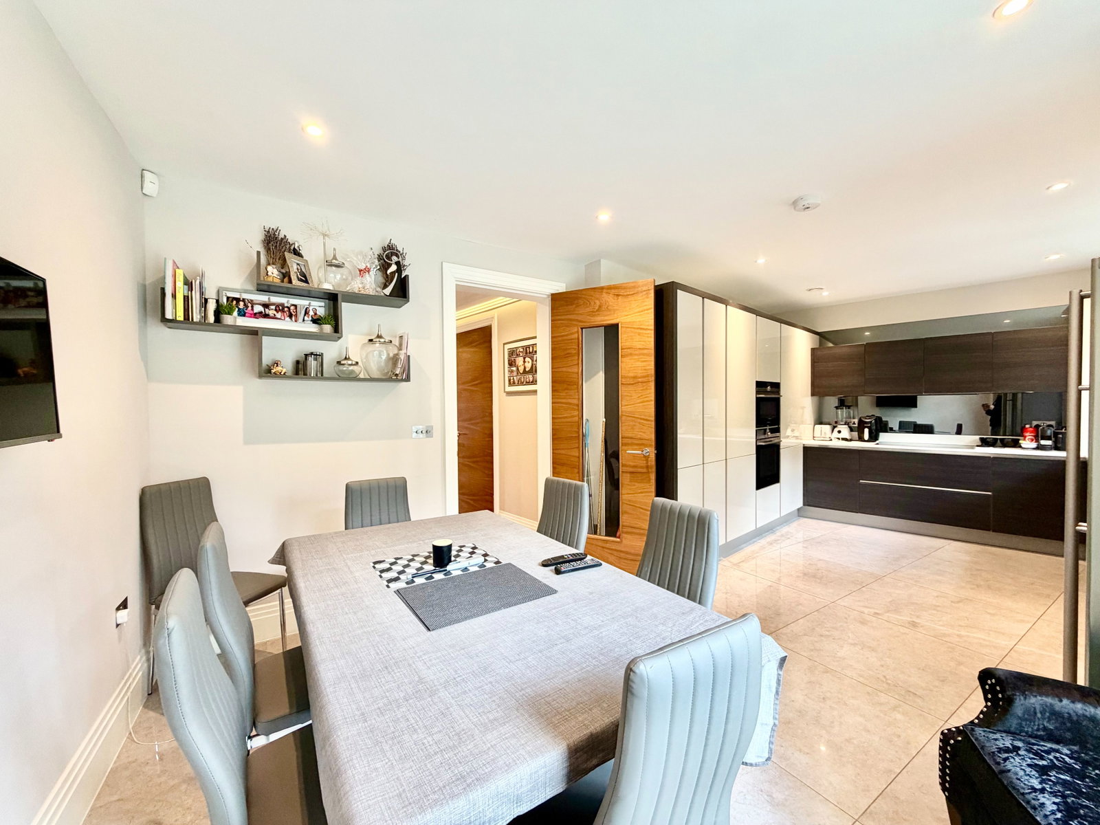 Town House in Bushey