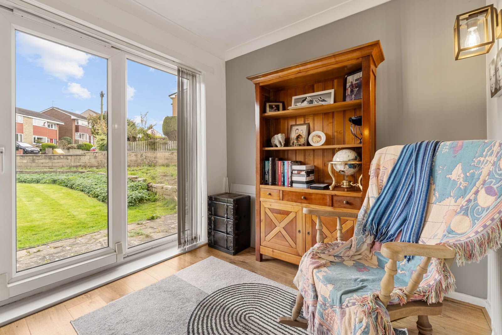 Semi Detached House in Brighouse