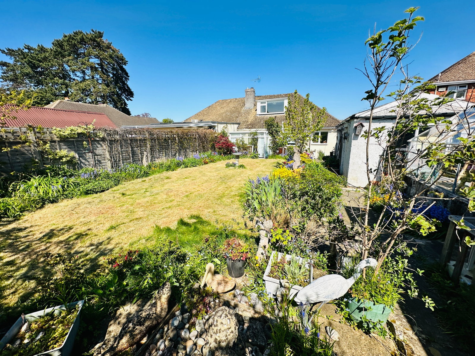 Semi Detached Bungalow in Cheltenham