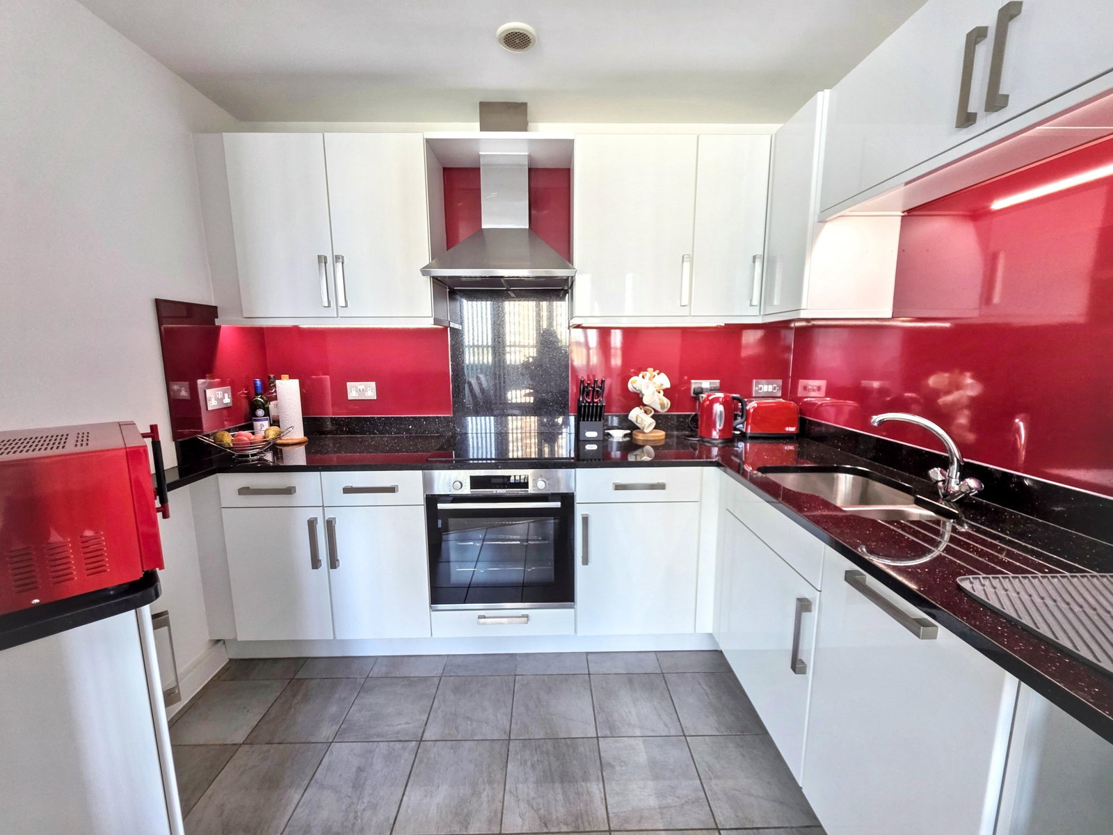 Apartment in Plymouth