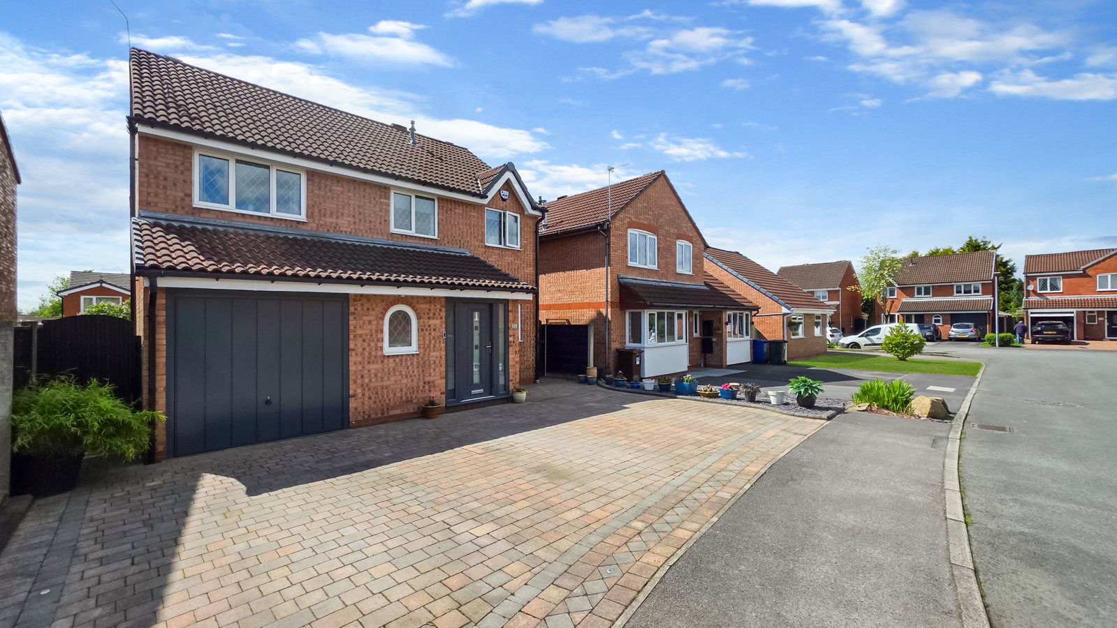 Detached House in Manchester