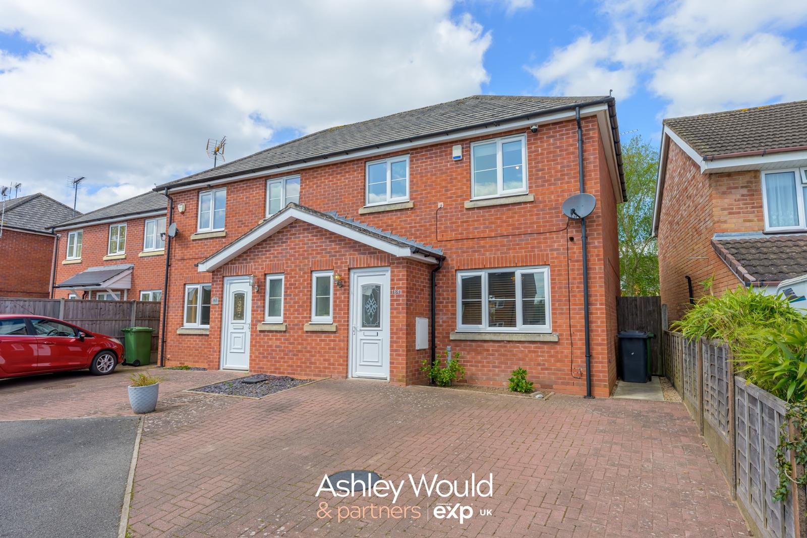 Semi Detached House in Kidderminster