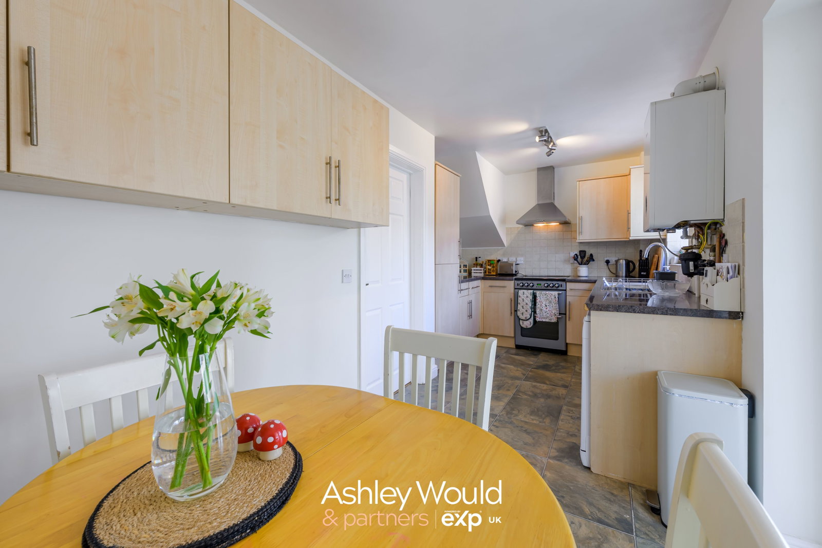 Semi Detached House in Kidderminster