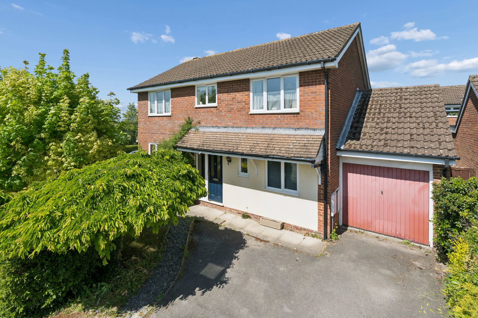 Detached House in Aylesbury