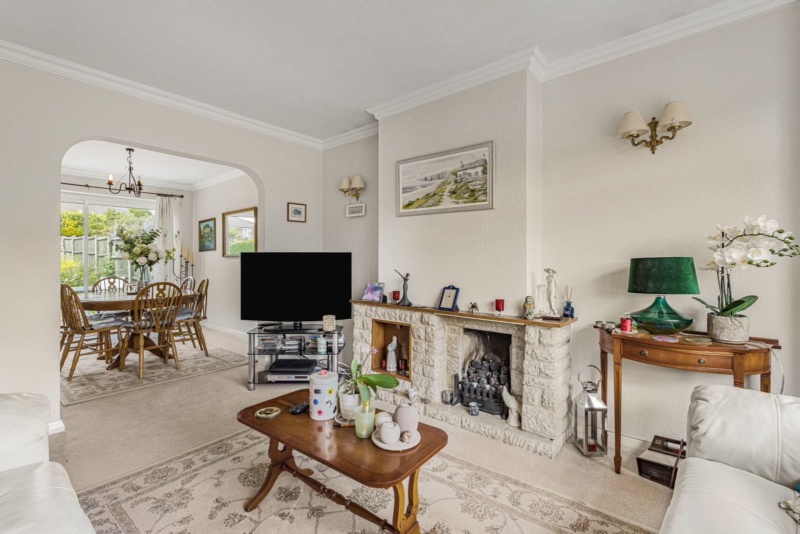 Semi Detached House in Cheltenham