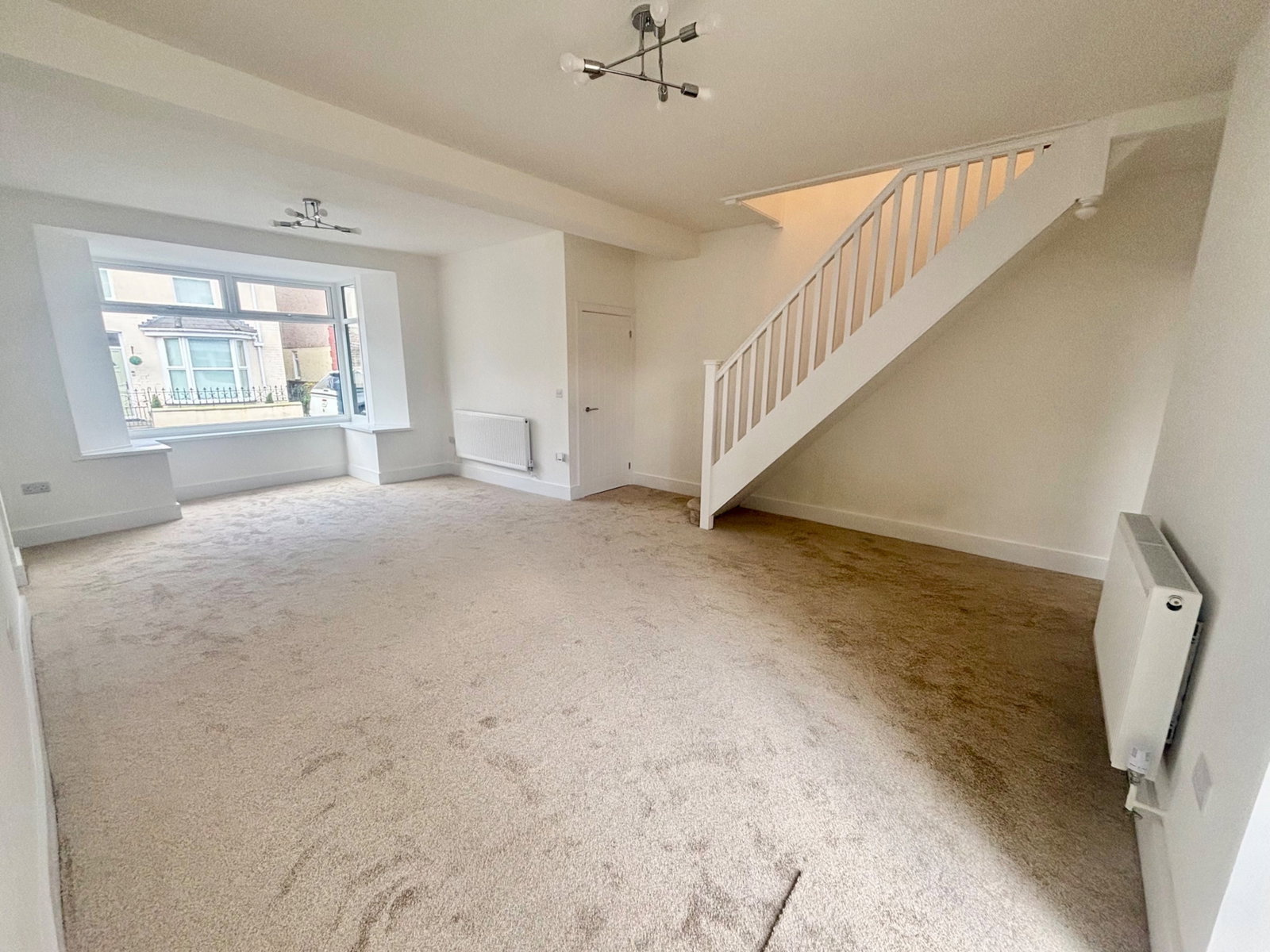 Semi Detached House in Neath