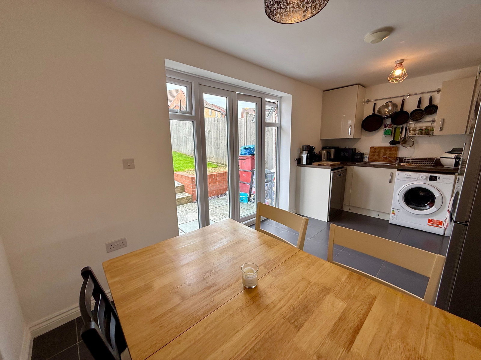 End Of Terrace House for sale in Swadlincote, Windmill Close, Woodville