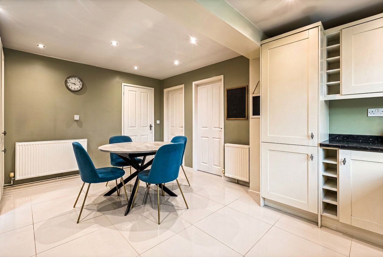 Detached House in Loughborough