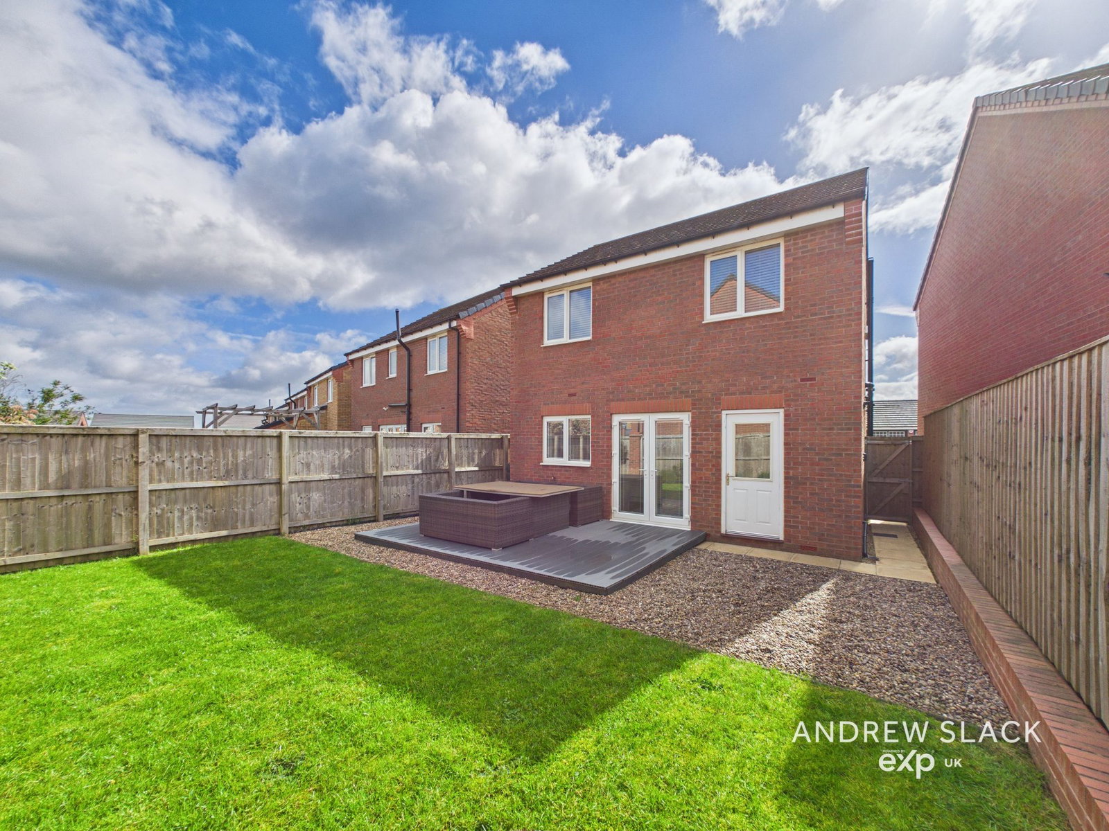 Detached House in Sutton in Ashfield 2