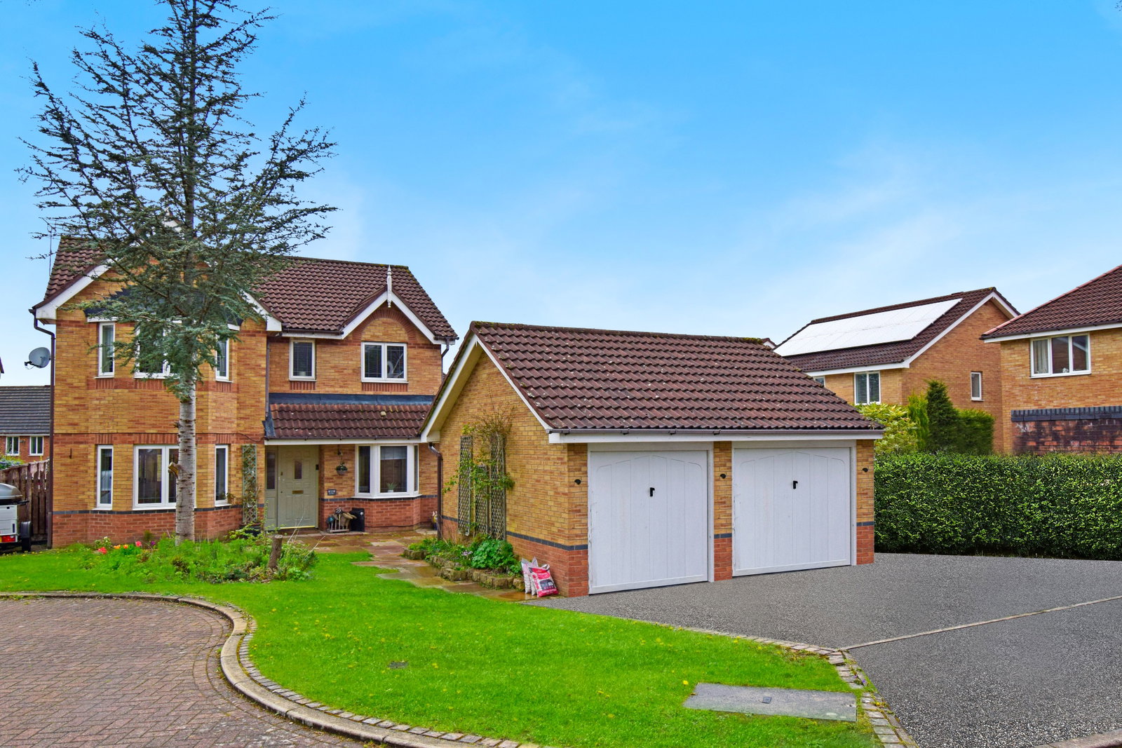 Detached House in Chorley