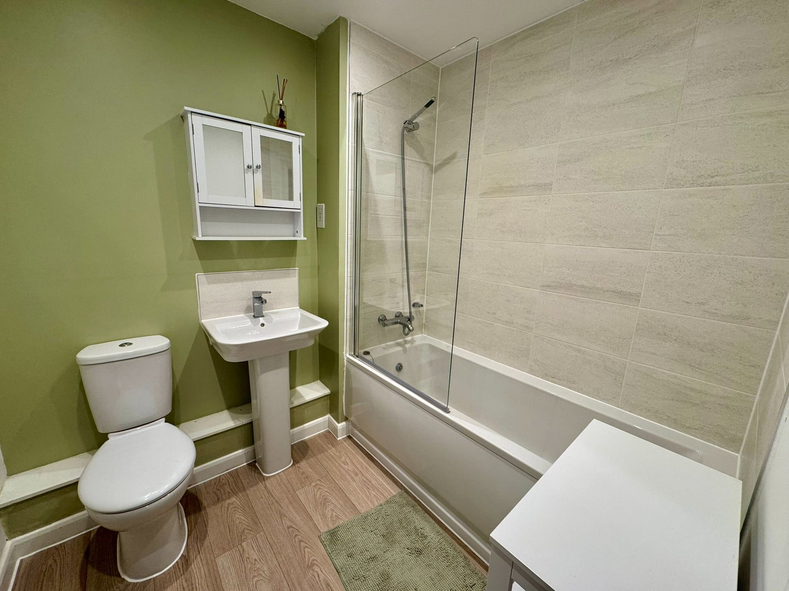 Semi Detached House in Ashford