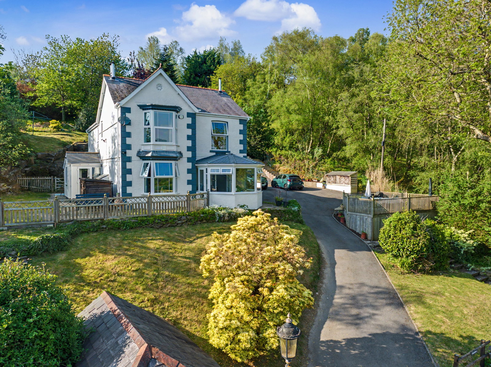 Detached House in Swansea