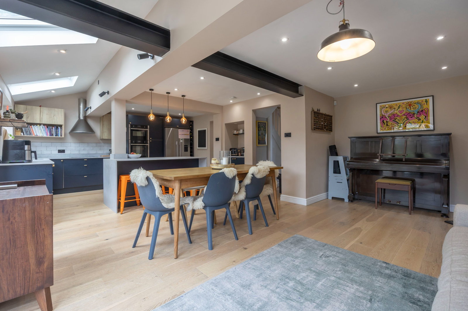 Detached House in Cheltenham 5