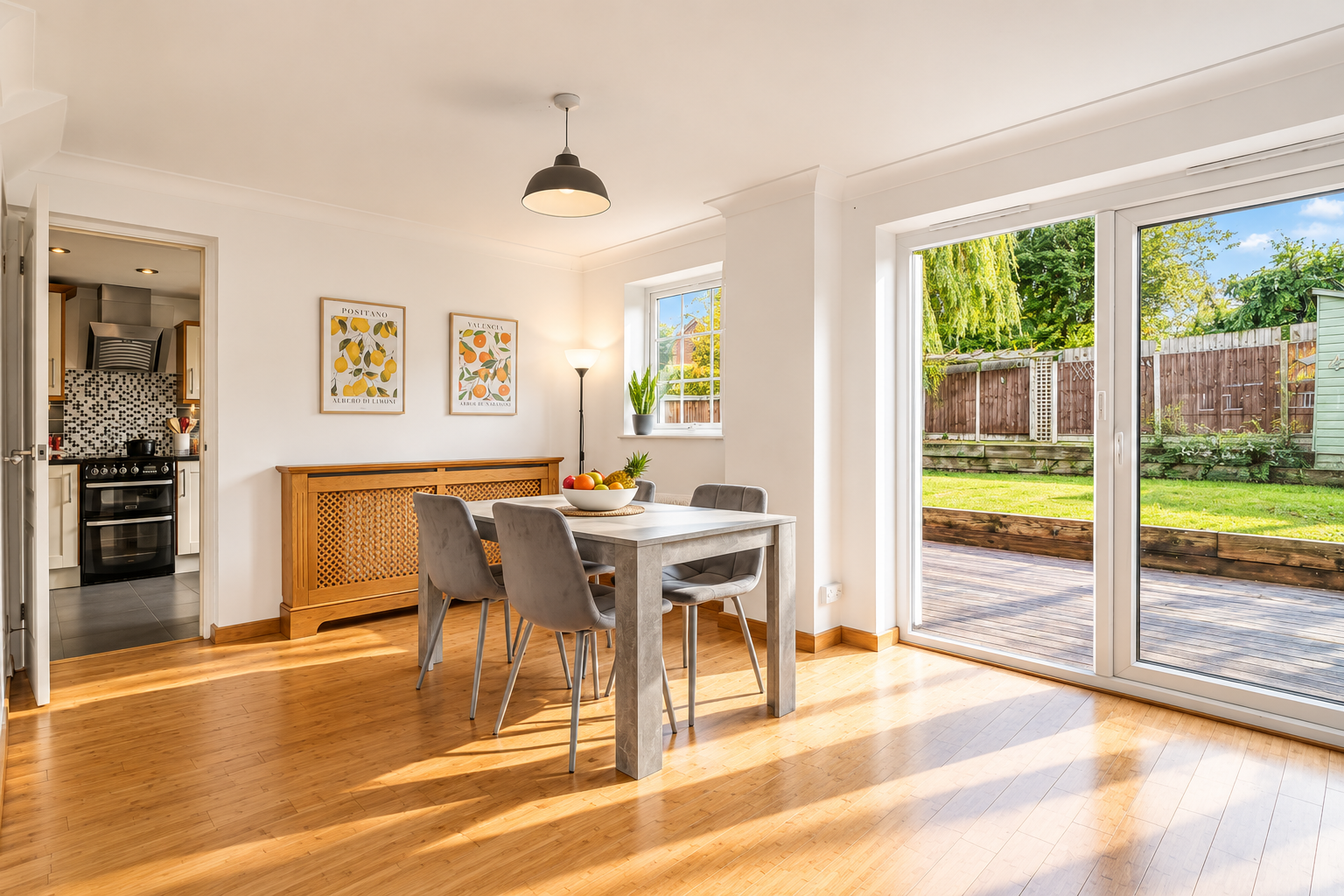 Detached House for sale in Cheltenham, Darwin Close, Cheltenham, GL51