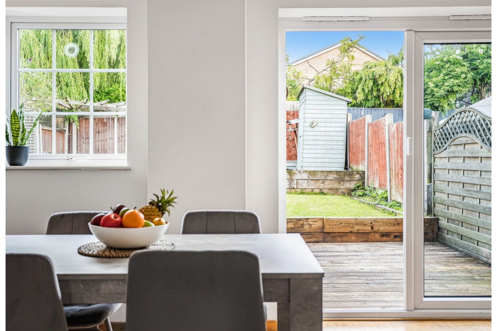 Detached House for sale in Cheltenham, Darwin Close, Cheltenham, GL51