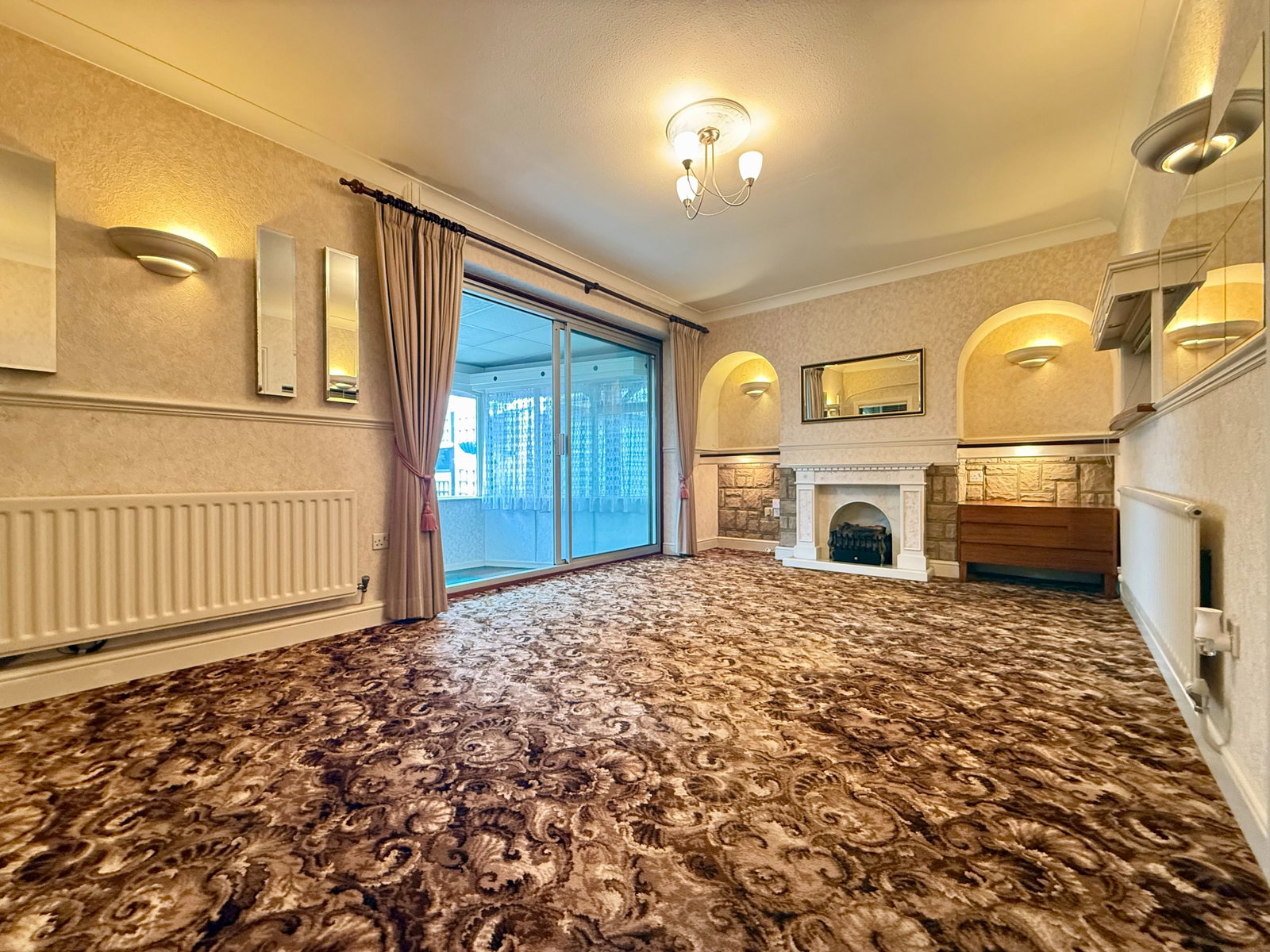 Semi Detached Bungalow in Chatham