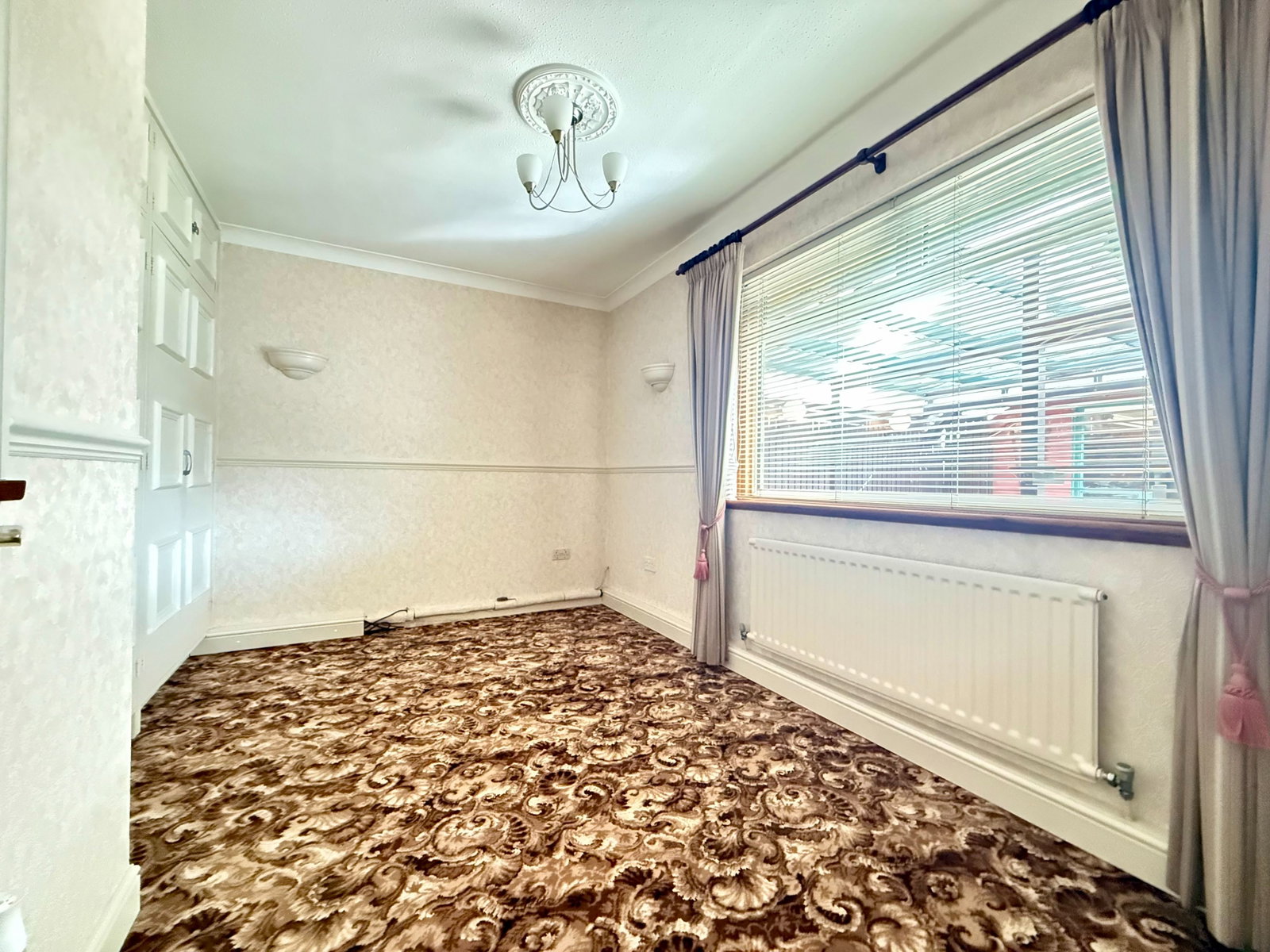 Semi Detached Bungalow in Chatham