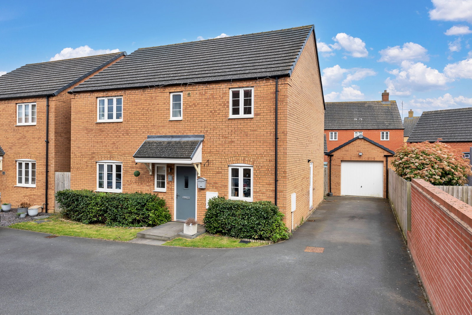 Detached House in Bedford