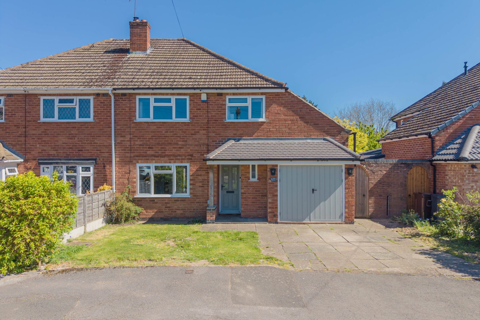 Semi Detached House in Solihull