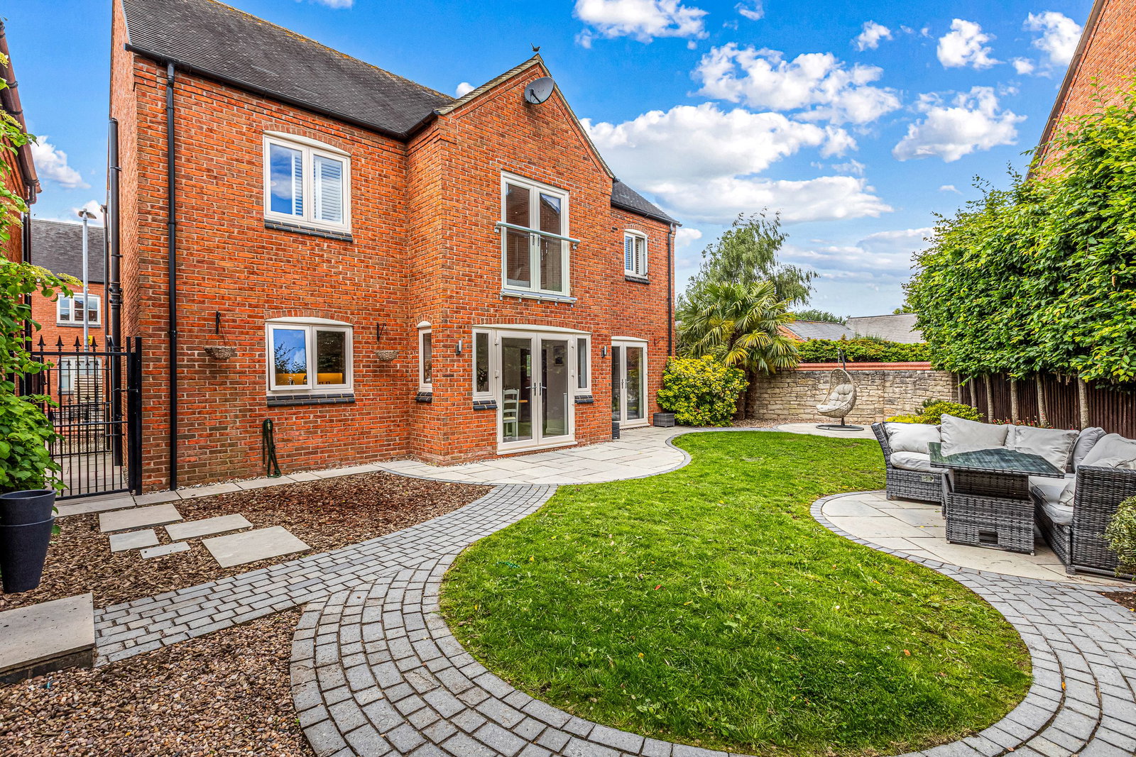 Detached House for sale in Nuneaton, Barton Road, Congerstone, CV13 6NB, 2569 m²